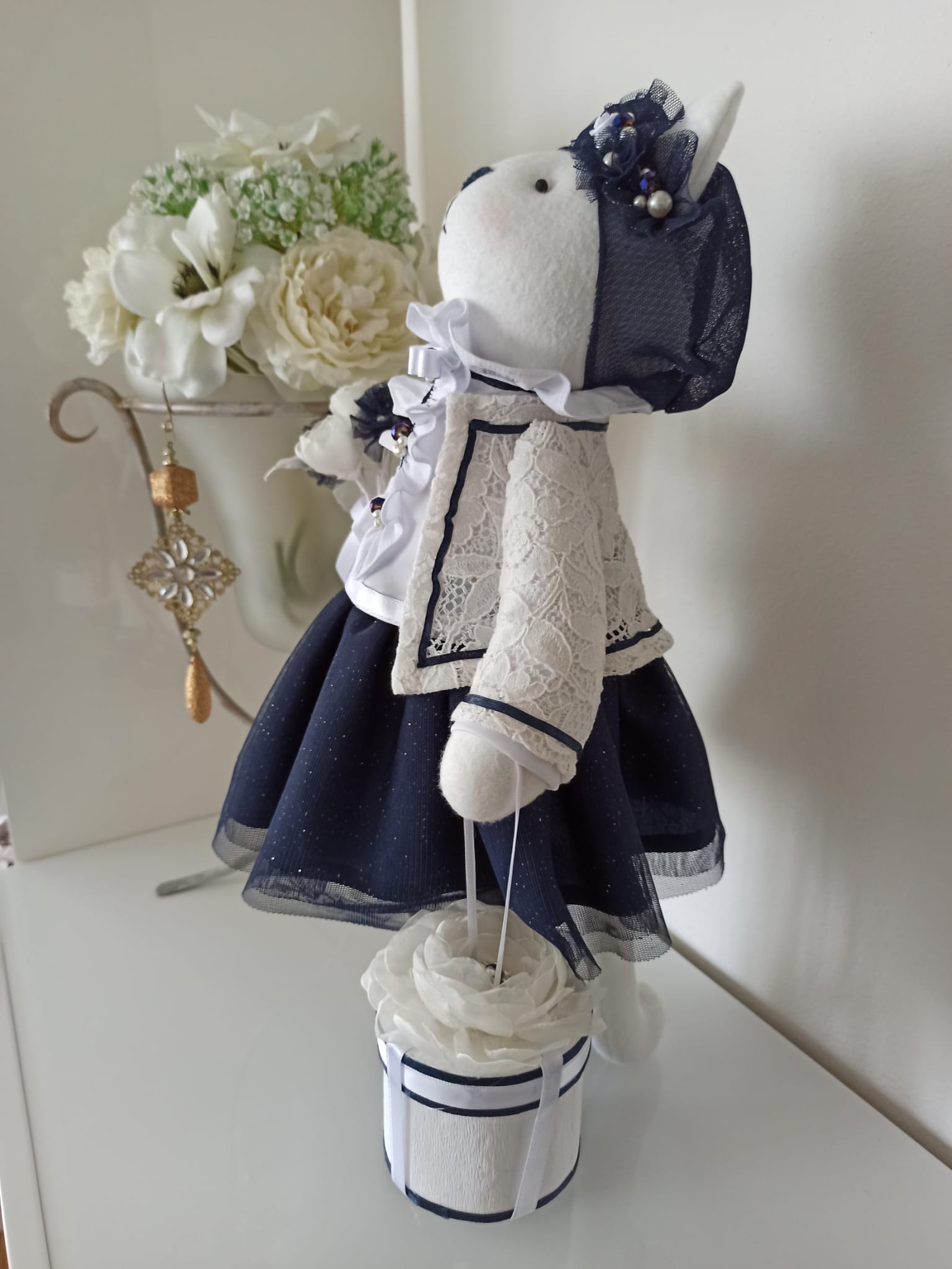 Nikaska Kočička Modrá – Ručně vyrobená panenka | 45 cm | Nika's Home