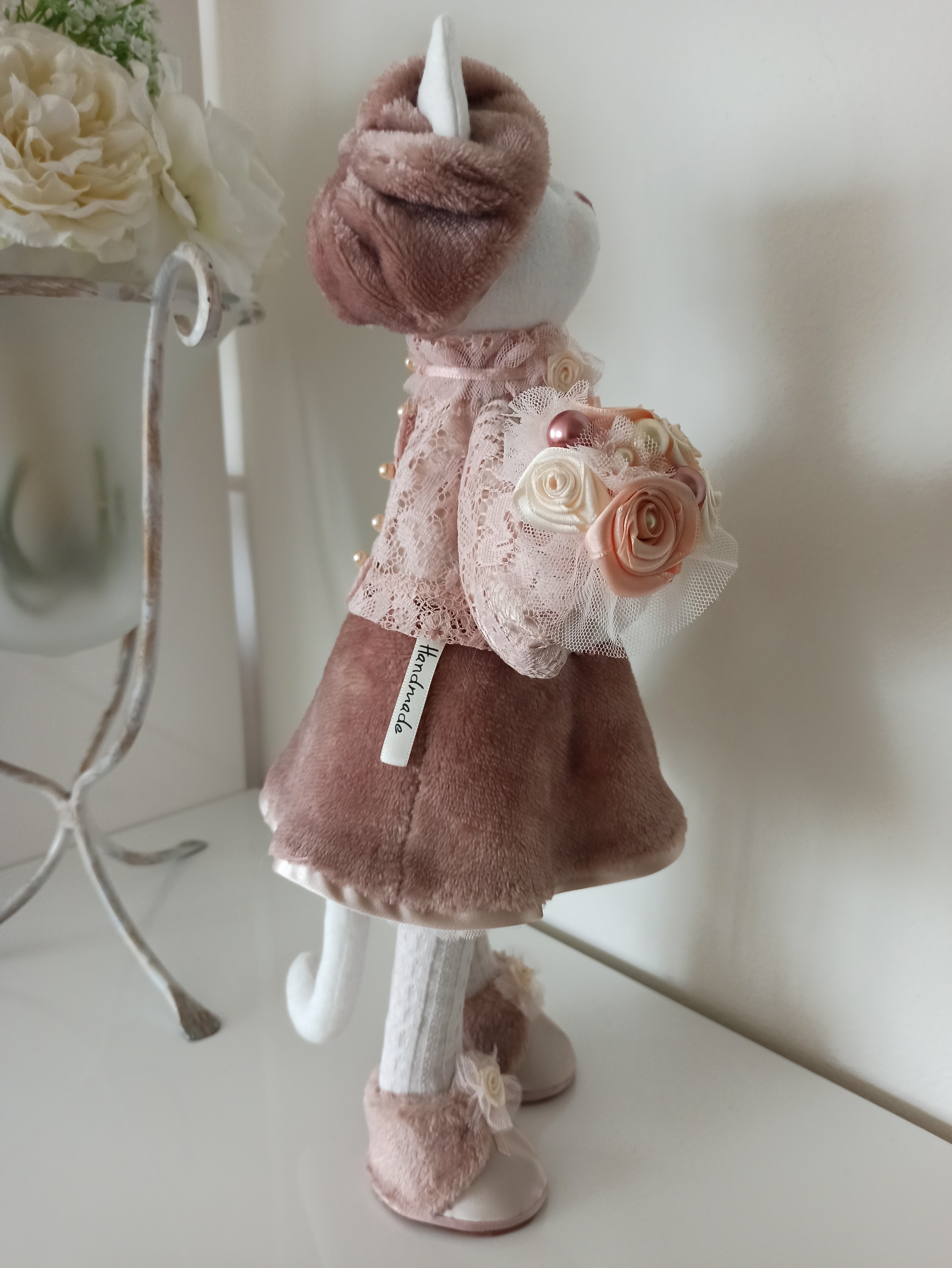 Nikaska Kočička Růžová – Ručně vyrobená panenka | 39 cm | Nika's Home