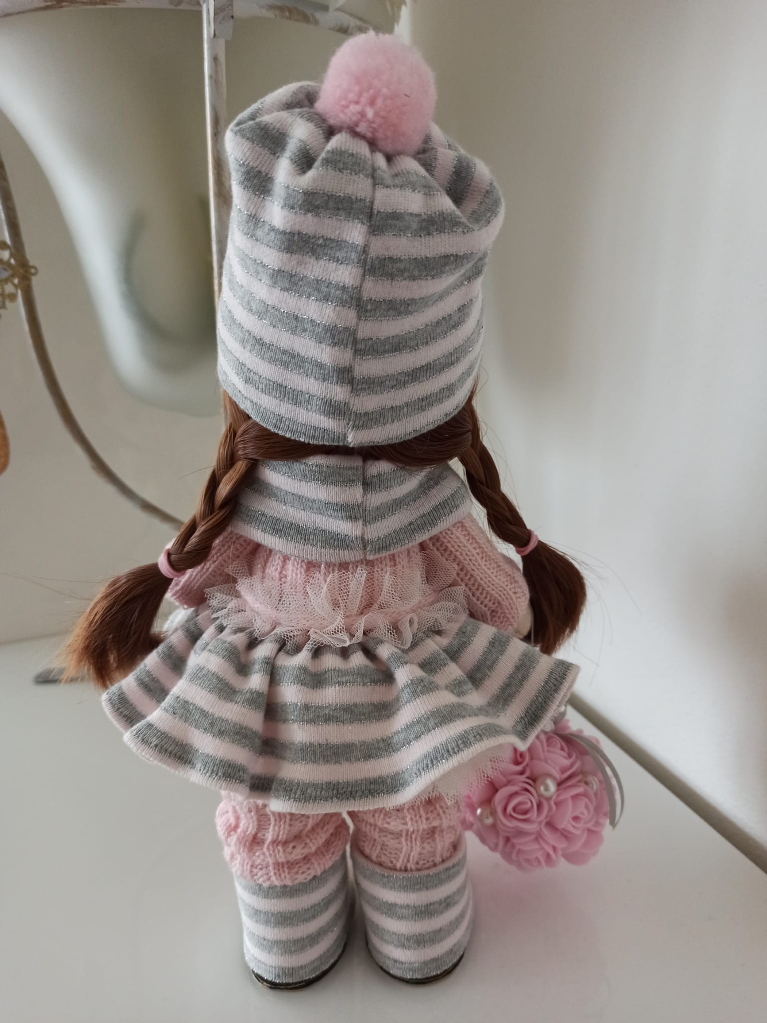 Nikaska Růžová – Ručně vyrobená panenka | 26 cm | Nika's Home