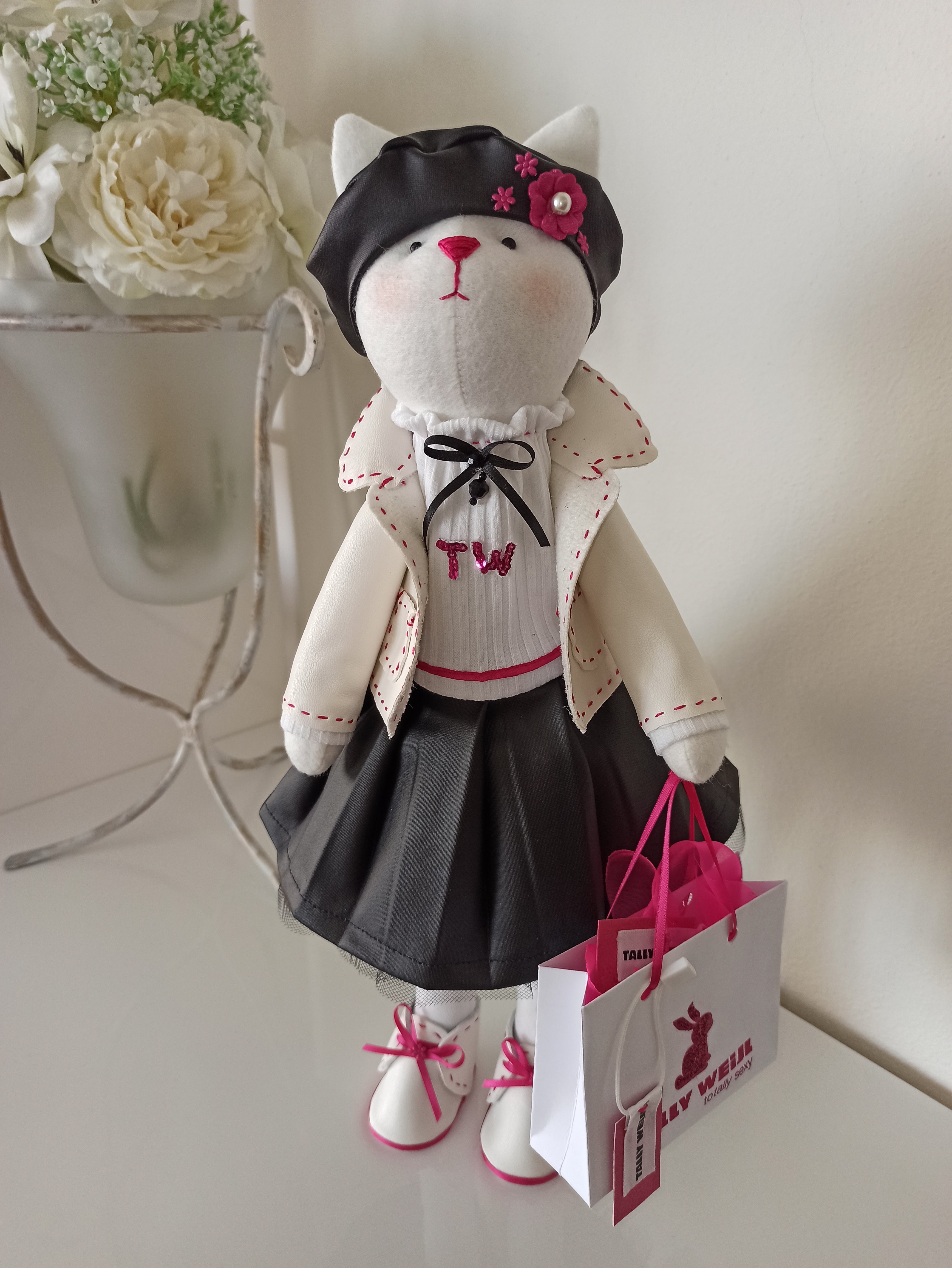 Nikaska TW Cat – Dekorativní Panenka 55 cm | Nika's Home