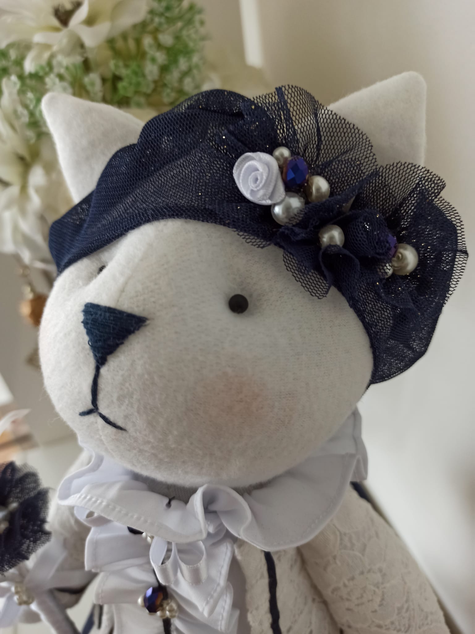 Nikaska Kočička Modrá – Ručně vyrobená panenka | 45 cm | Nika's Home