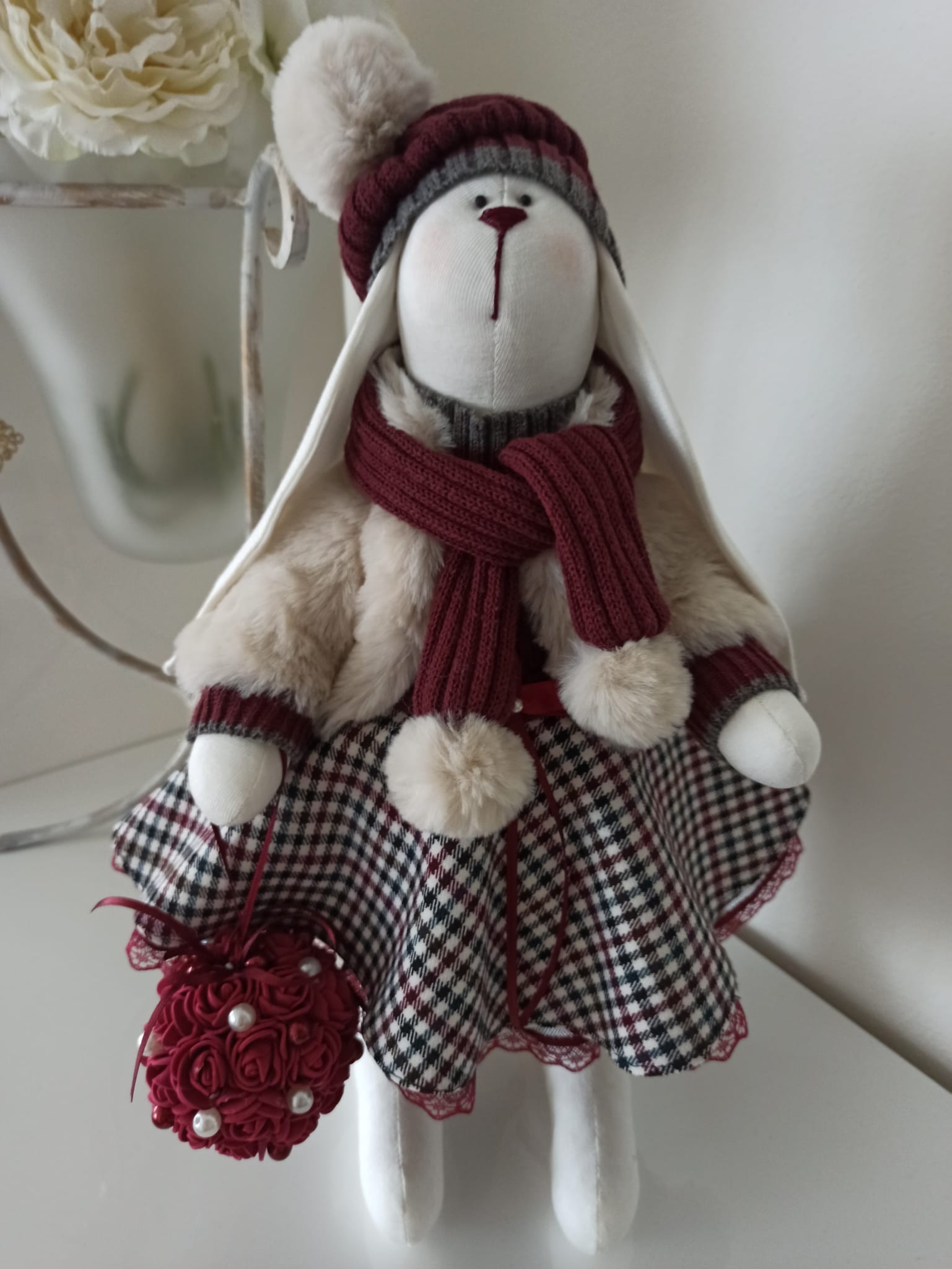 Nikaska Rabbit Bordo – Sada | Dekorativní Panenka | Nika's Home